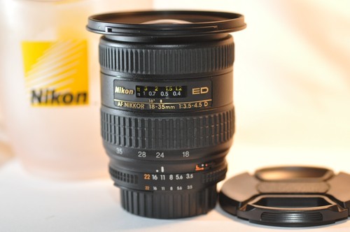 Nikon zoom nikkor - af,