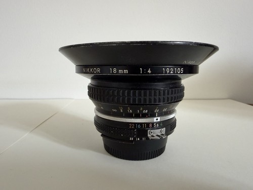 Nikon nikkor 18mm - nikkor, f/4