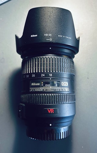 Nikon 200 5 - 18-200, 1-3,5-5,6