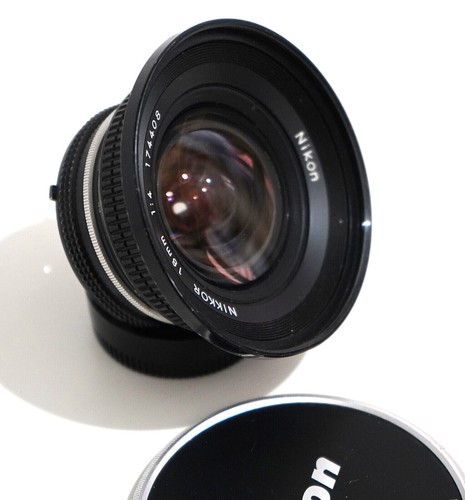 Exc top nikon nikkor - top,